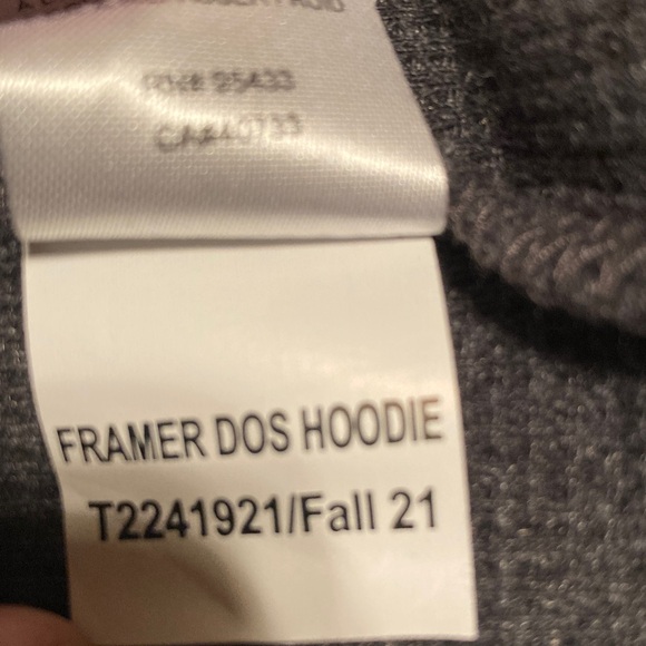 Toad&Co Charcoal Framer Dos Hoodie - Picture 4 of 5